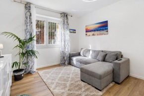 House Global International Nova Milanese